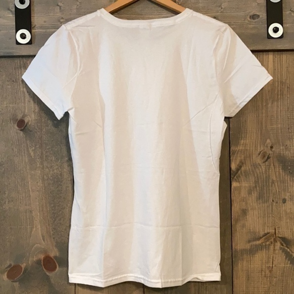 Bee 🐝 Kind white cotton graphic T-shirt - Picture 4 of 4